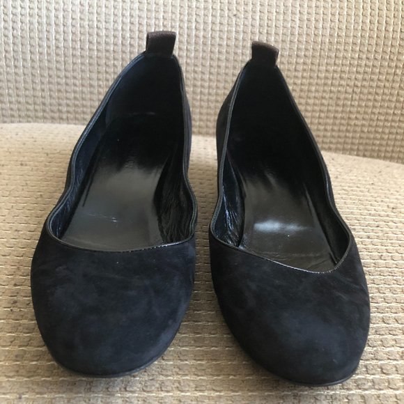 Louis Vuitton Uniformes Black Suede Revival Round - Picture 4 of 14